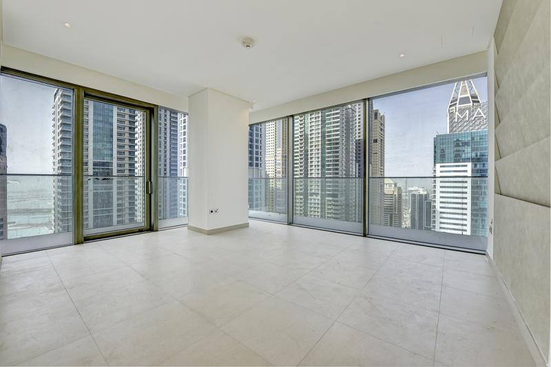 4 Bedrooms Penthouse in Marina Gate 1