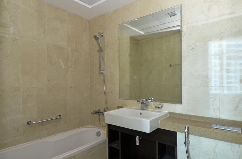 1 Bedroom Apartment in Botanica Tower