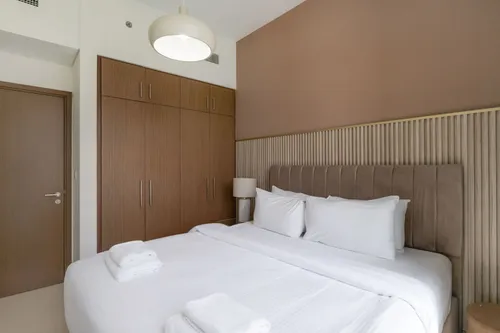 1 Bedroom Apartment in 5242 Tower 1