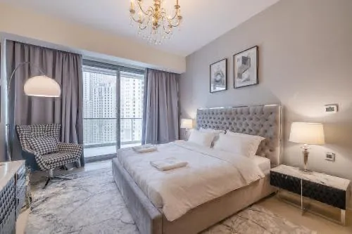 2 Bedrooms Apartment in Trident Grand Residence