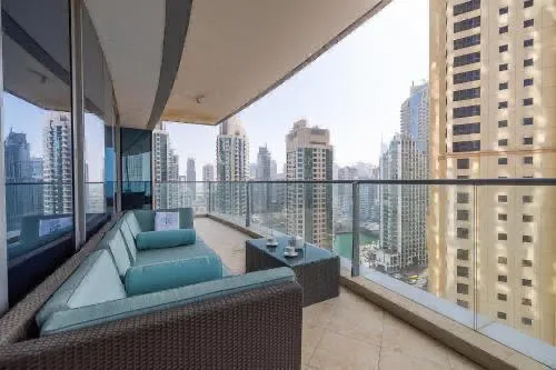 2 Bedrooms Apartment in Trident Grand Residence
