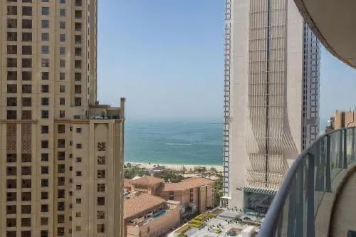 2 Bedrooms Apartment in Trident Grand Residence