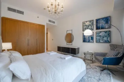 2 Bedrooms Apartment in Trident Grand Residence