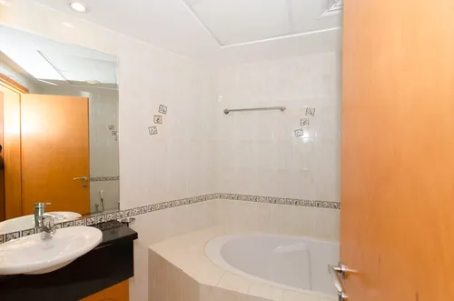 3 Bedrooms Apartment in The Waves Tower B