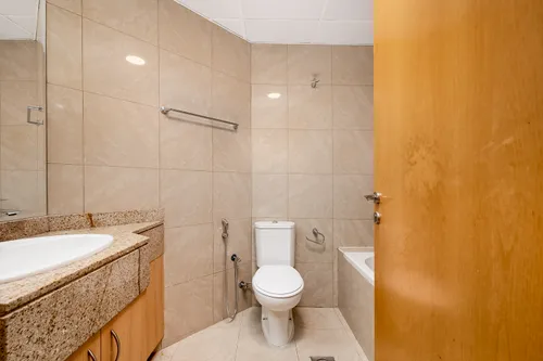 3 Bedrooms Apartment in Marina Crown