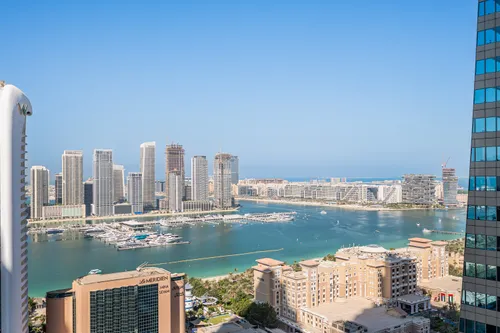 3 Bedrooms Apartment in Marina Crown