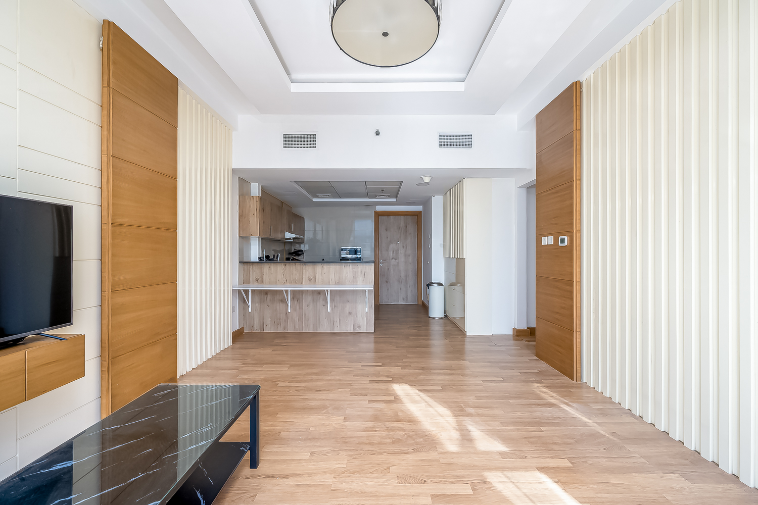 2 Bedrooms Apartment in Continental Tower