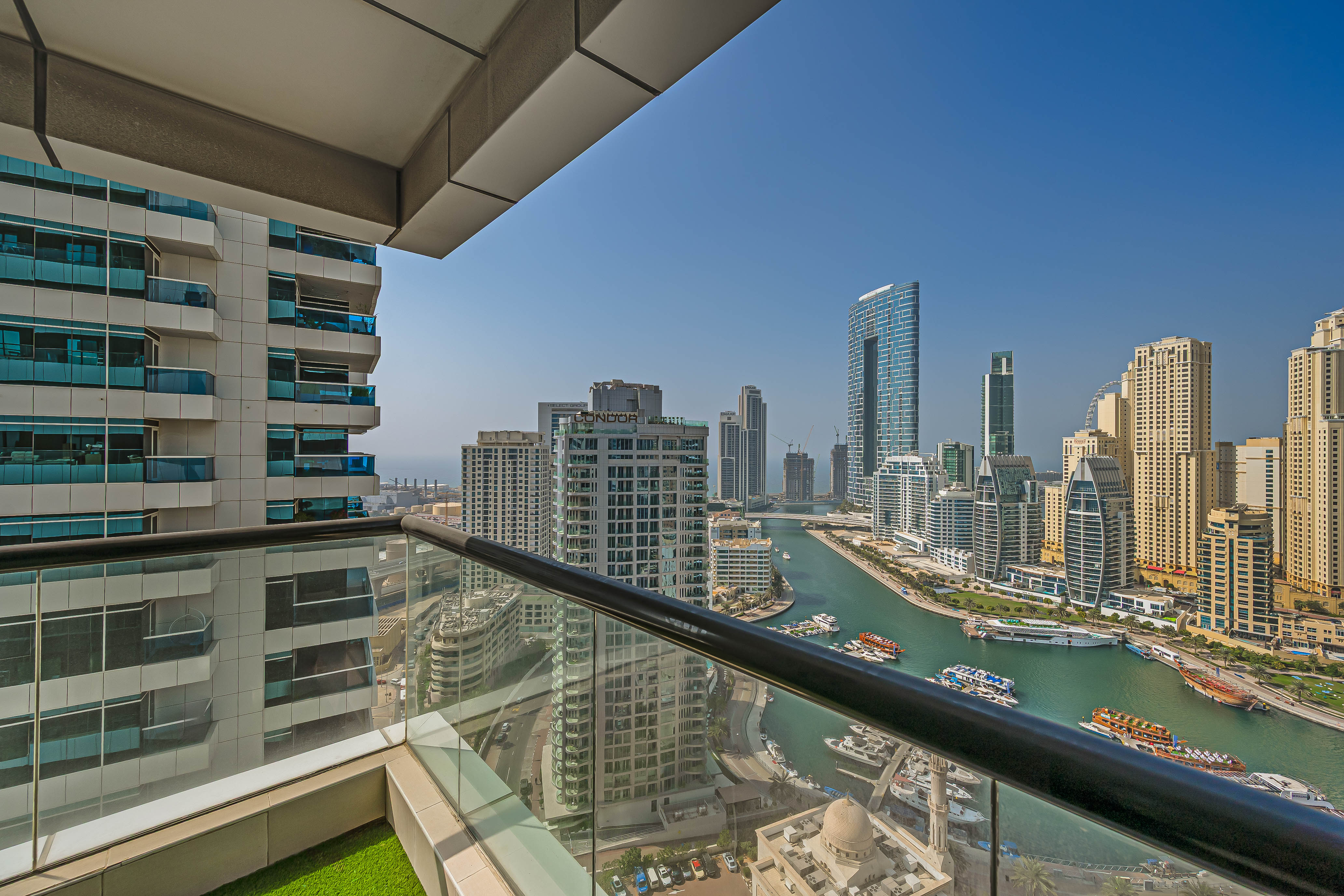 1 Bedroom Apartment in Escan Tower