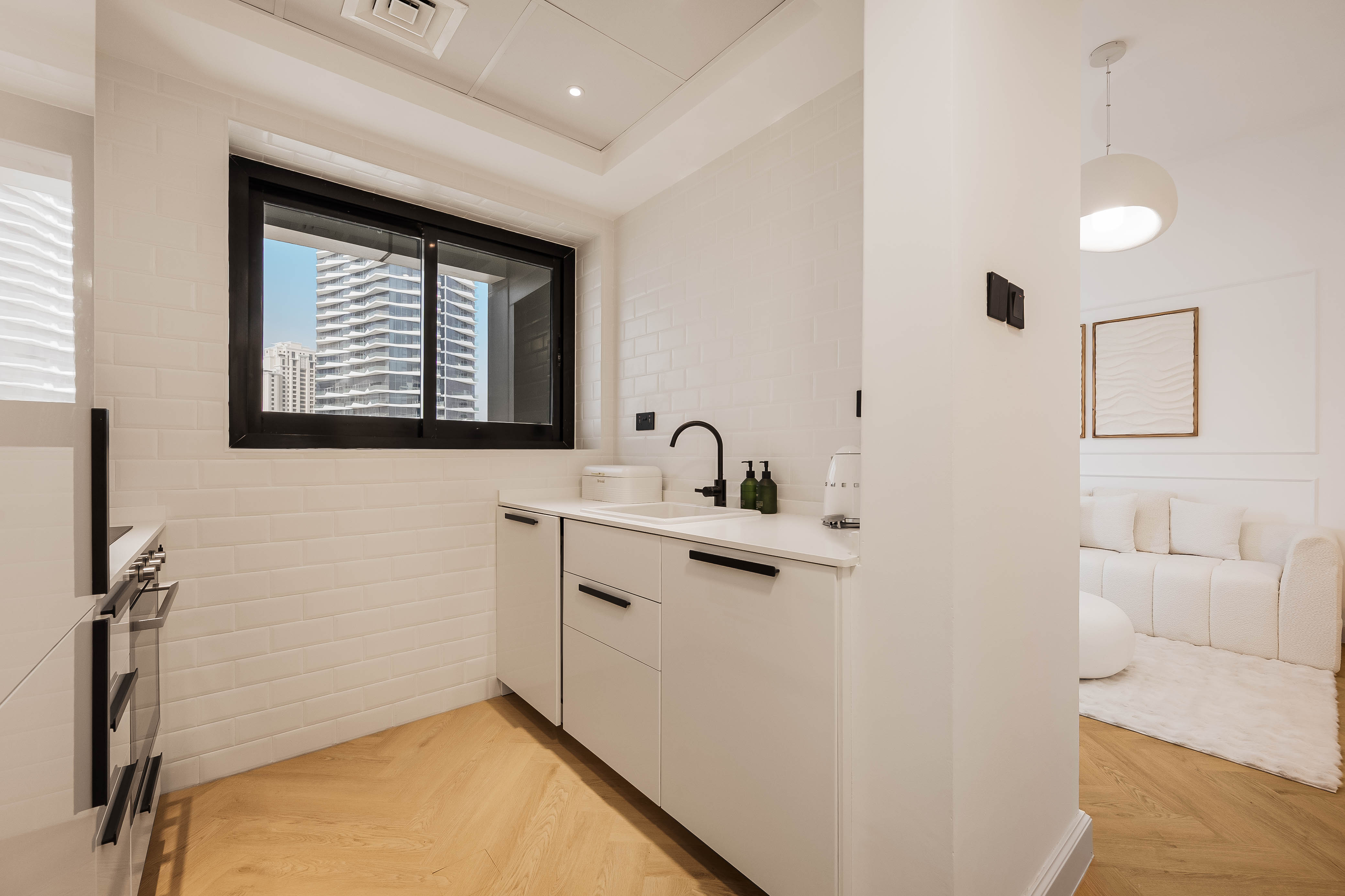 1 Bedroom Apartment in Escan Tower