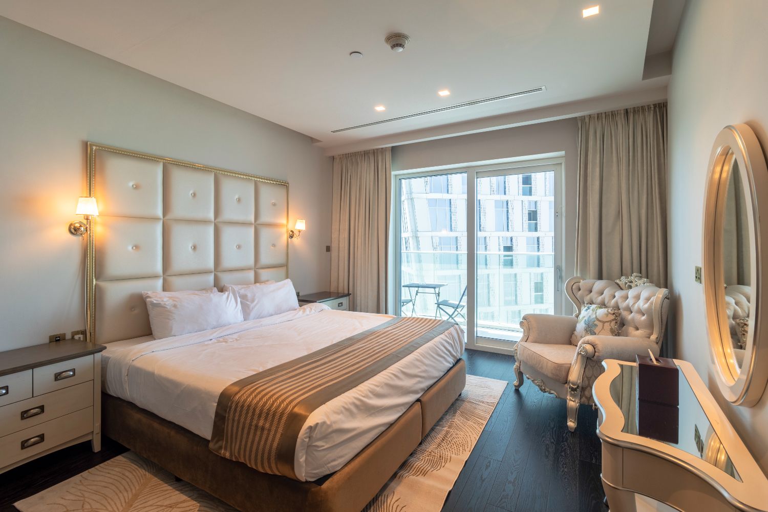 1 Bedroom Apartment in Damac Heights