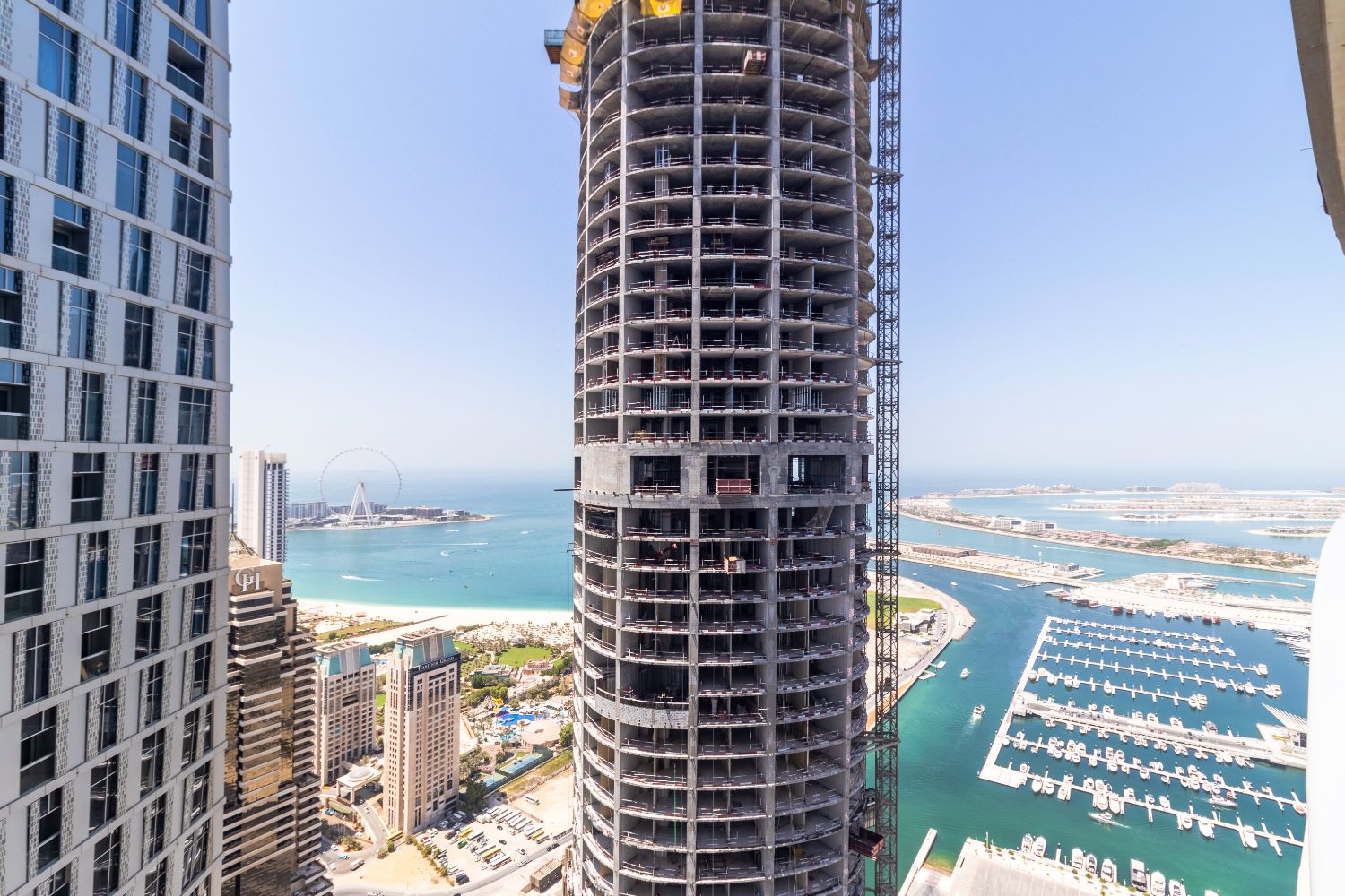 1 Bedroom Apartment in Damac Heights