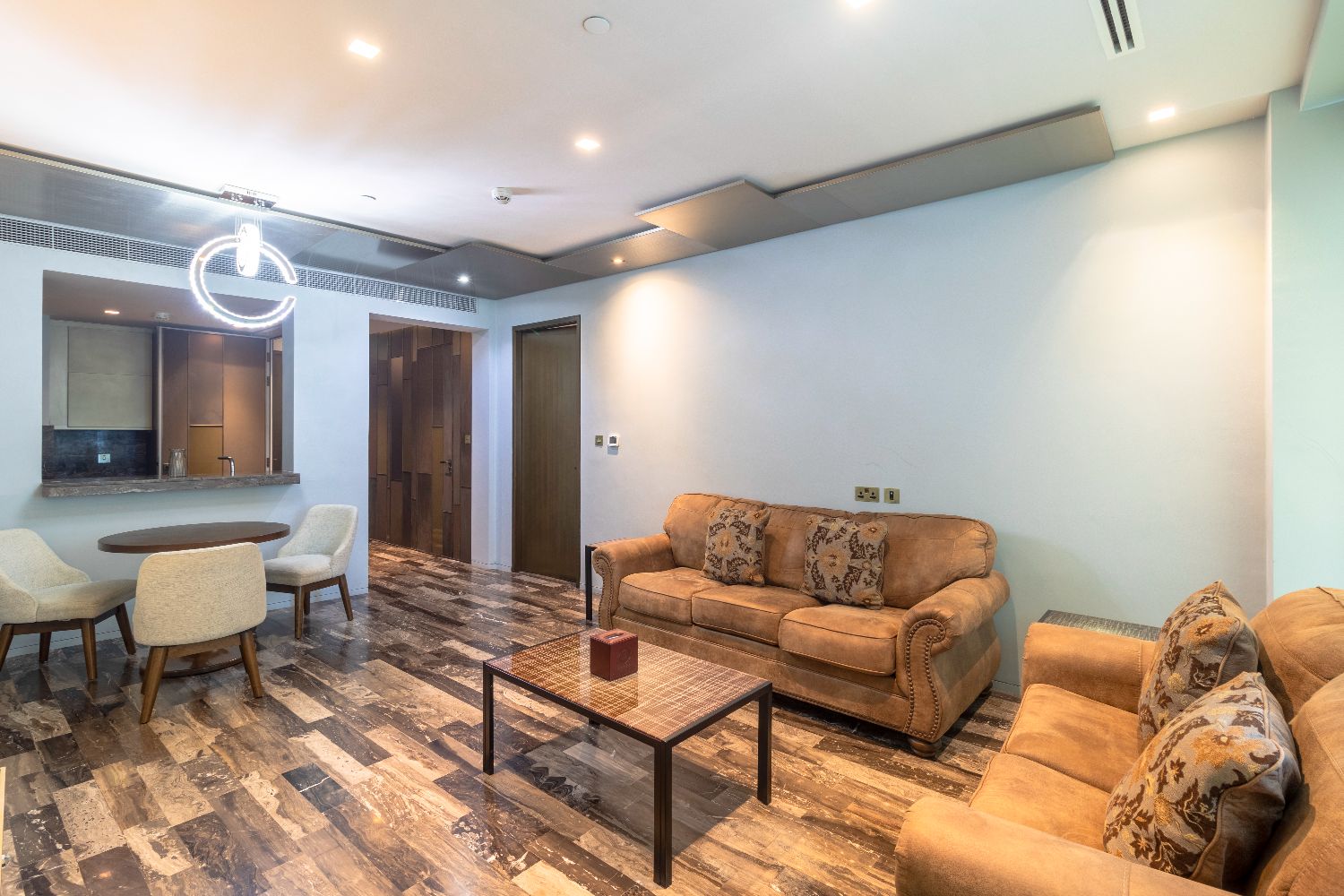 1 Bedroom Apartment in Damac Heights