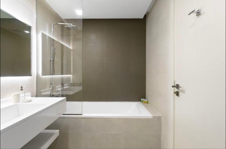 1 Bedroom Apartment in West Avenue Tower