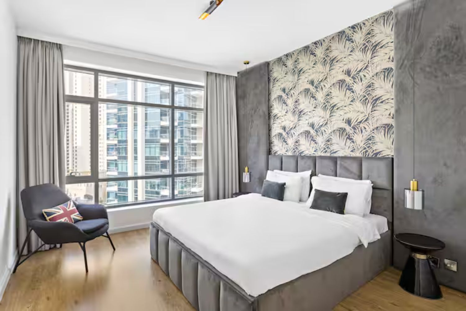 2 Bedrooms Apartment in Fairfield Tower