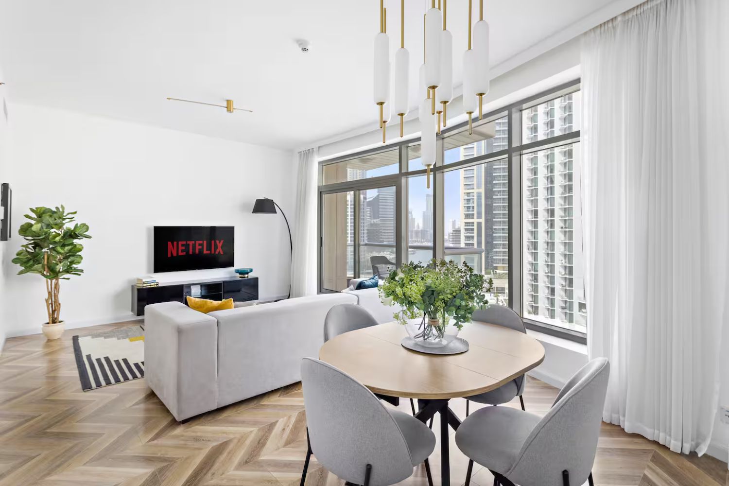 2 Bedrooms Apartment in Fairfield Tower