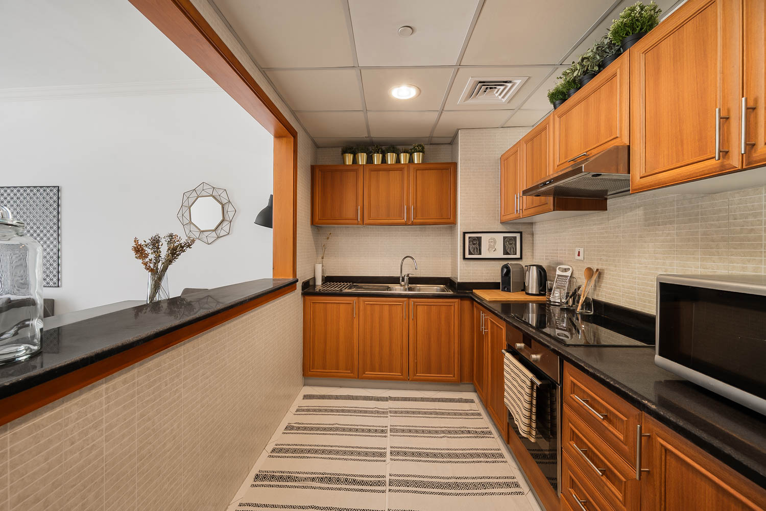 3 Bedrooms Apartment in Dorra Bay