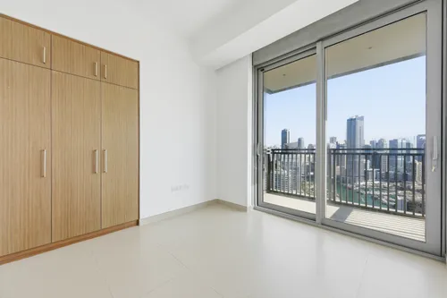 3 Bedrooms Apartment in 5242 Tower 2