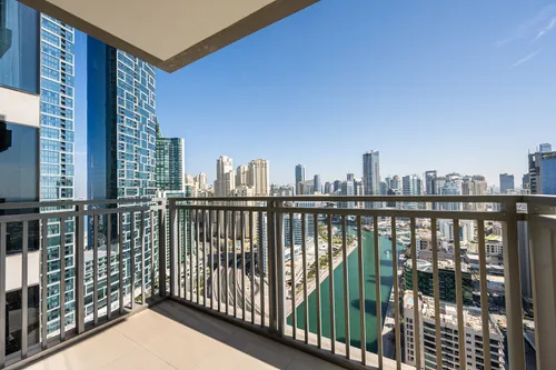 3 Bedrooms Apartment in 5242 Tower 2