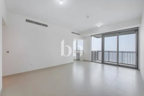 Vacant | Sea view | Chiller free