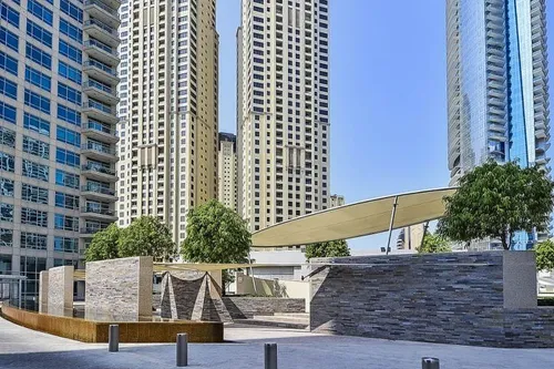 2 Bedrooms Apartment in Blakely Tower