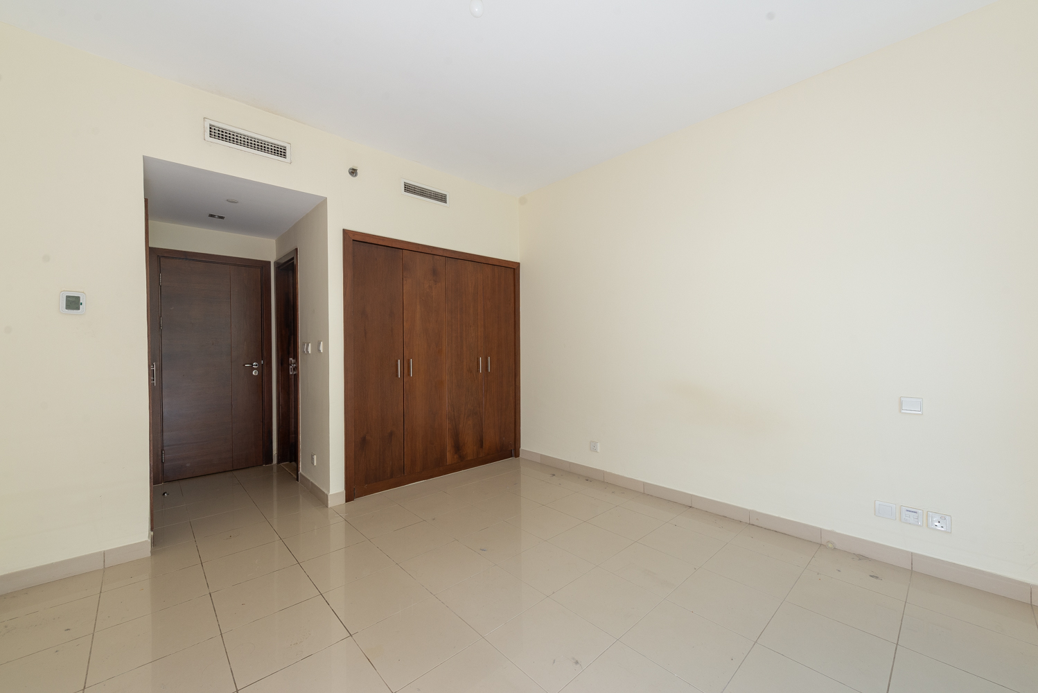 1 Bedroom Apartment in Bonaire Tower