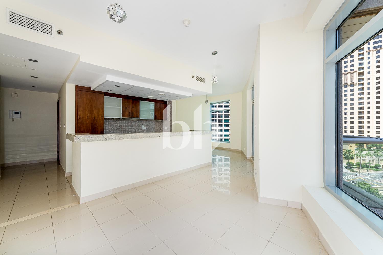 Vacant and Ready | Unfurnished | Up to 6 cheques