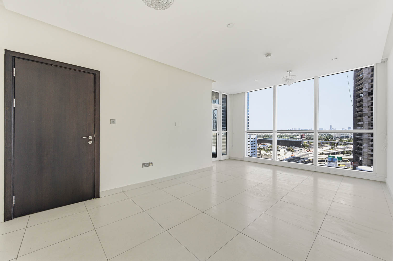 3 Bedrooms Apartment in 23 Marina