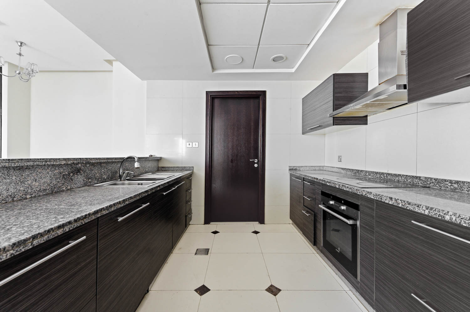 3 Bedrooms Apartment in 23 Marina