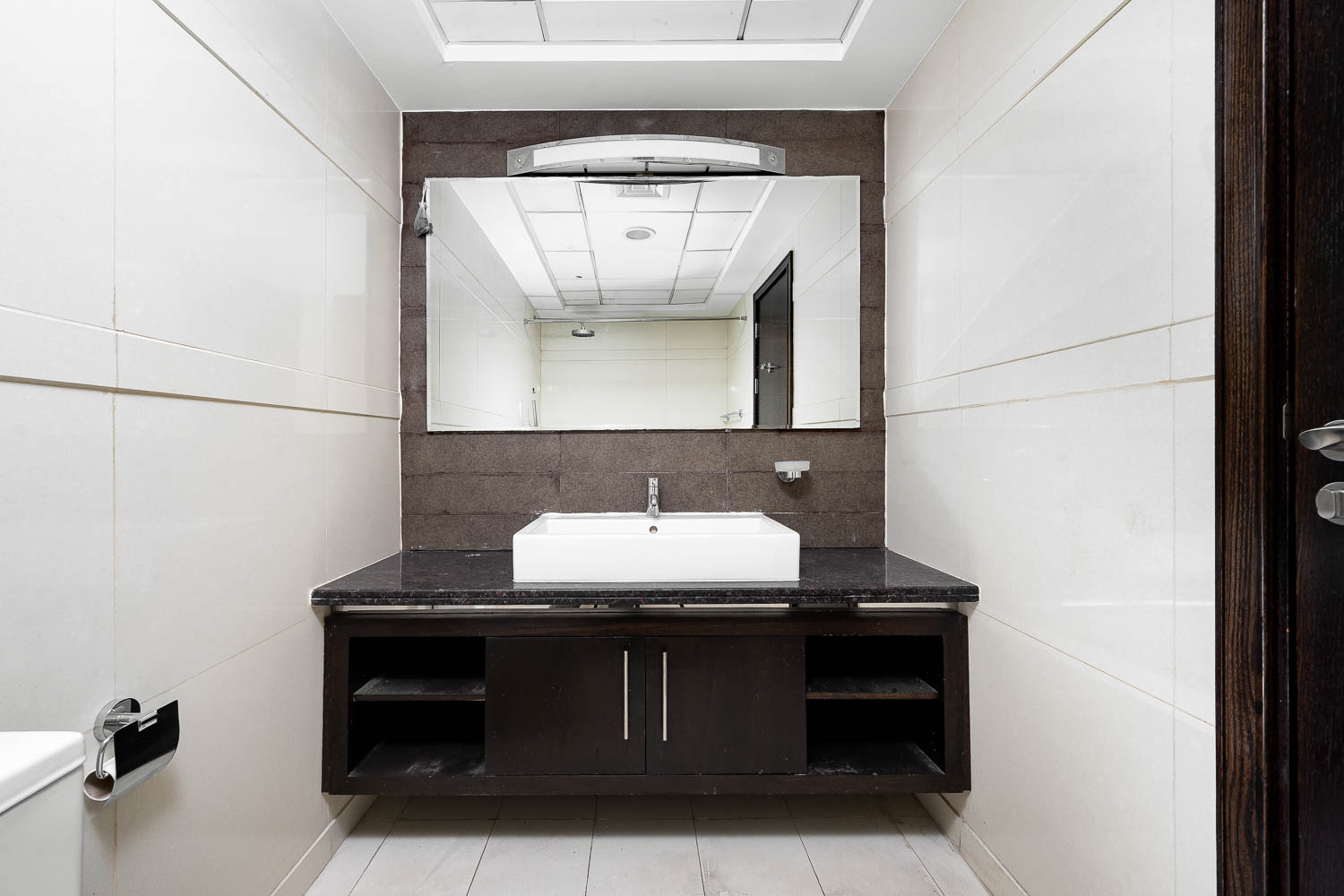 3 Bedrooms Apartment in 23 Marina