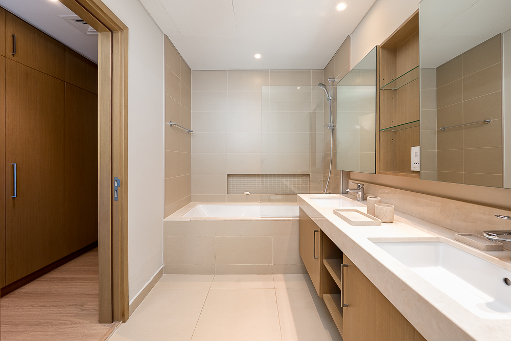 2 Bedrooms Apartment in 5242 Tower 1