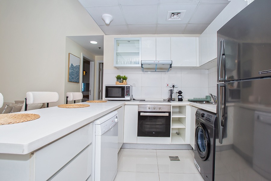 2 Bedrooms Apartment in Marina Wharf 2