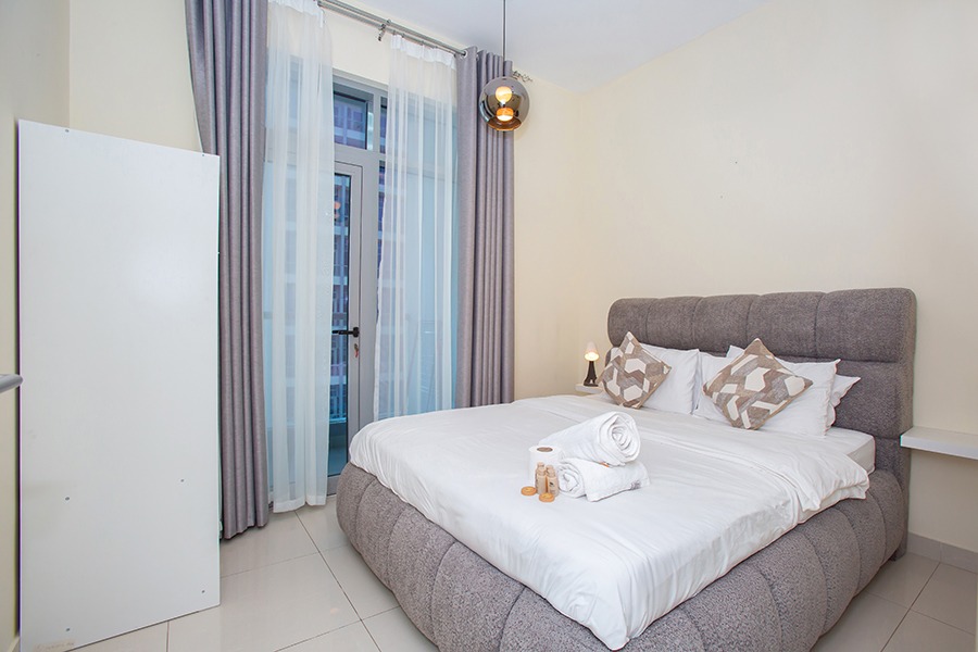 2 Bedrooms Apartment in Marina Wharf 2