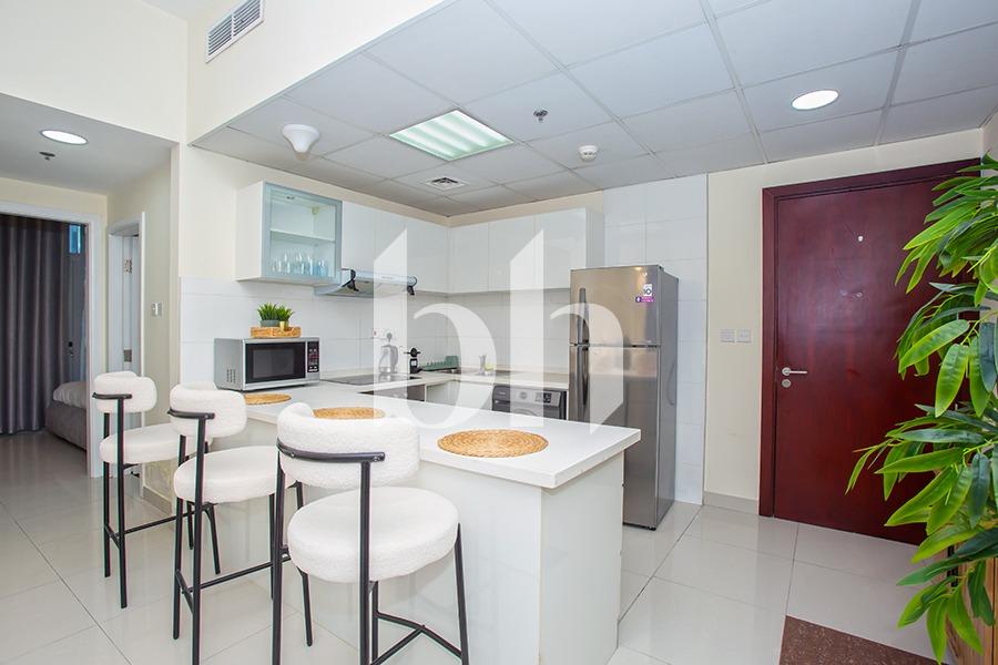 Exclusive | Holiday home friendly | 12 Cheques