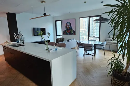 2 Bedrooms Apartment in Aurora Tower, Marina Promenade