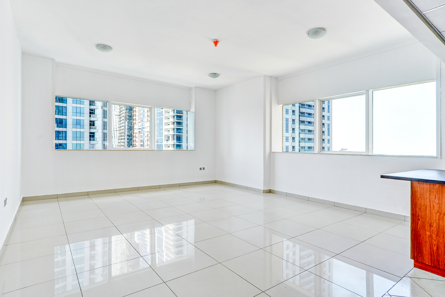 2 Bedroom Apartment in Marina Pinnacle