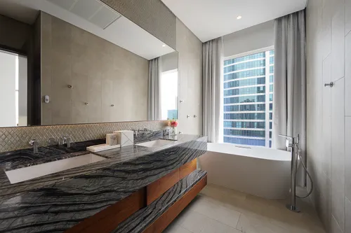 4 Bedrooms Apartment in Jumeirah Living Marina Gate