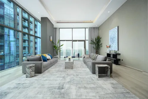 Luxury | Penthouse | Vacant Now