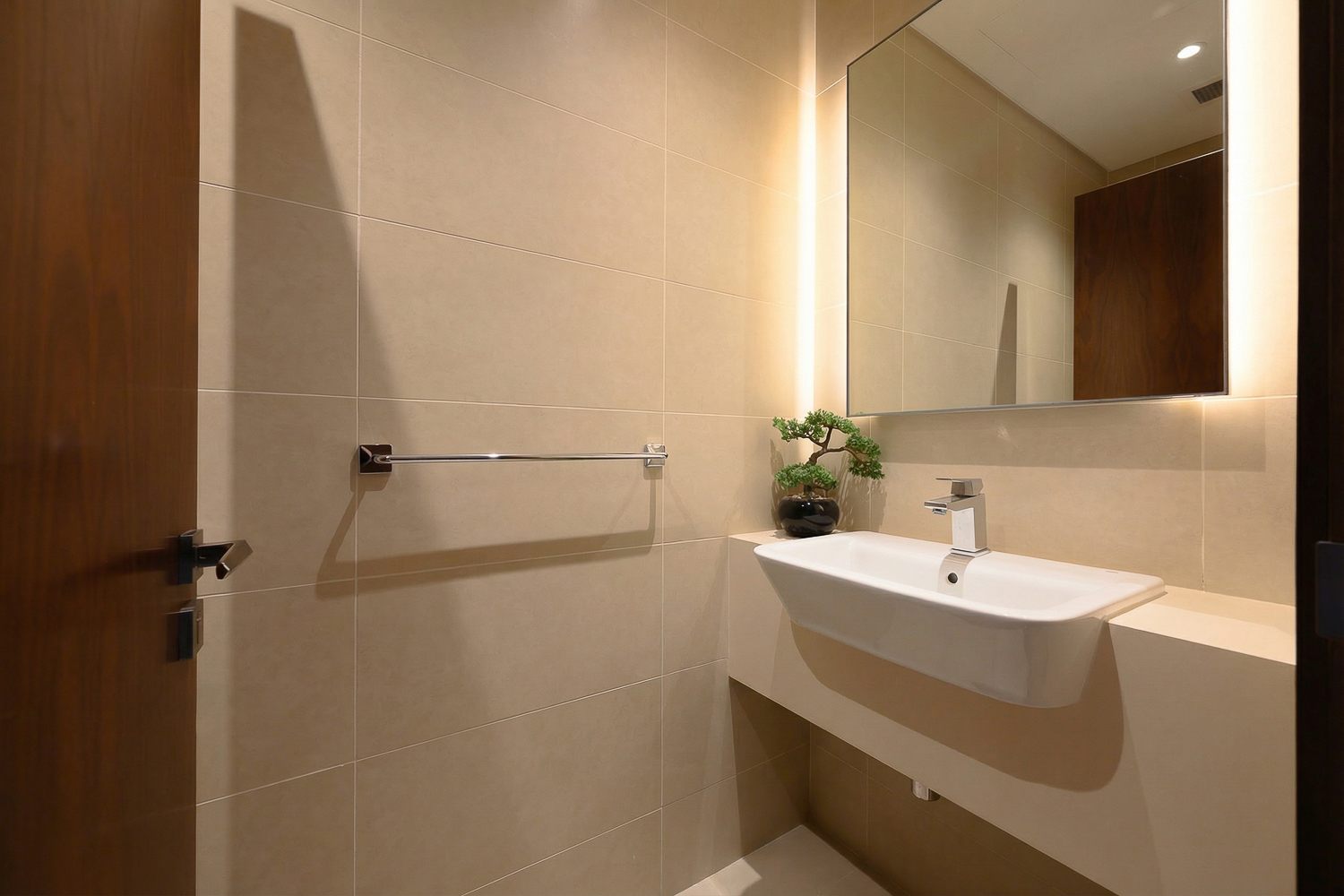 2 Bedrooms Apartment in Marina Gate 2