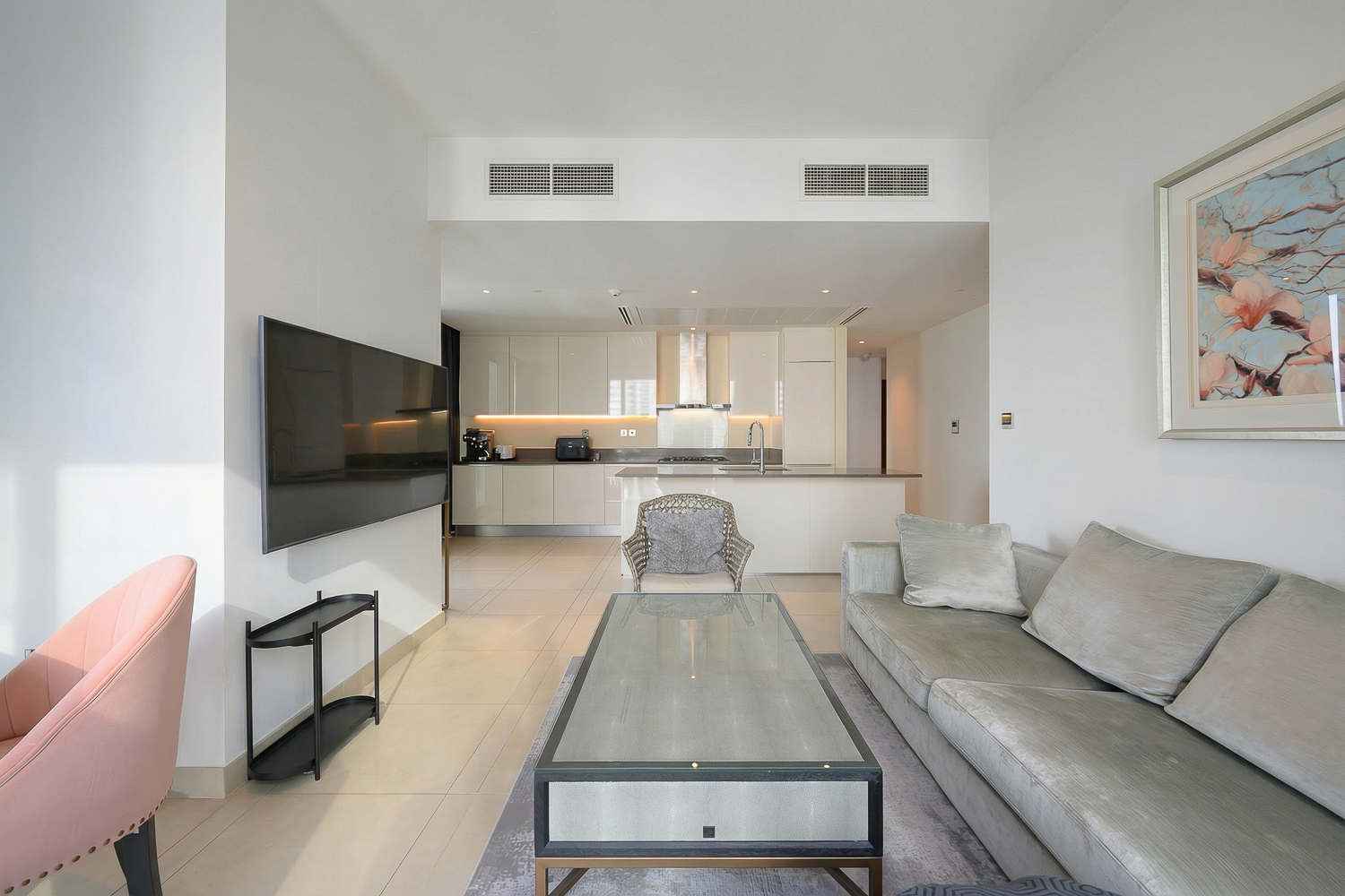 2 Bedrooms Apartment in Marina Gate 2