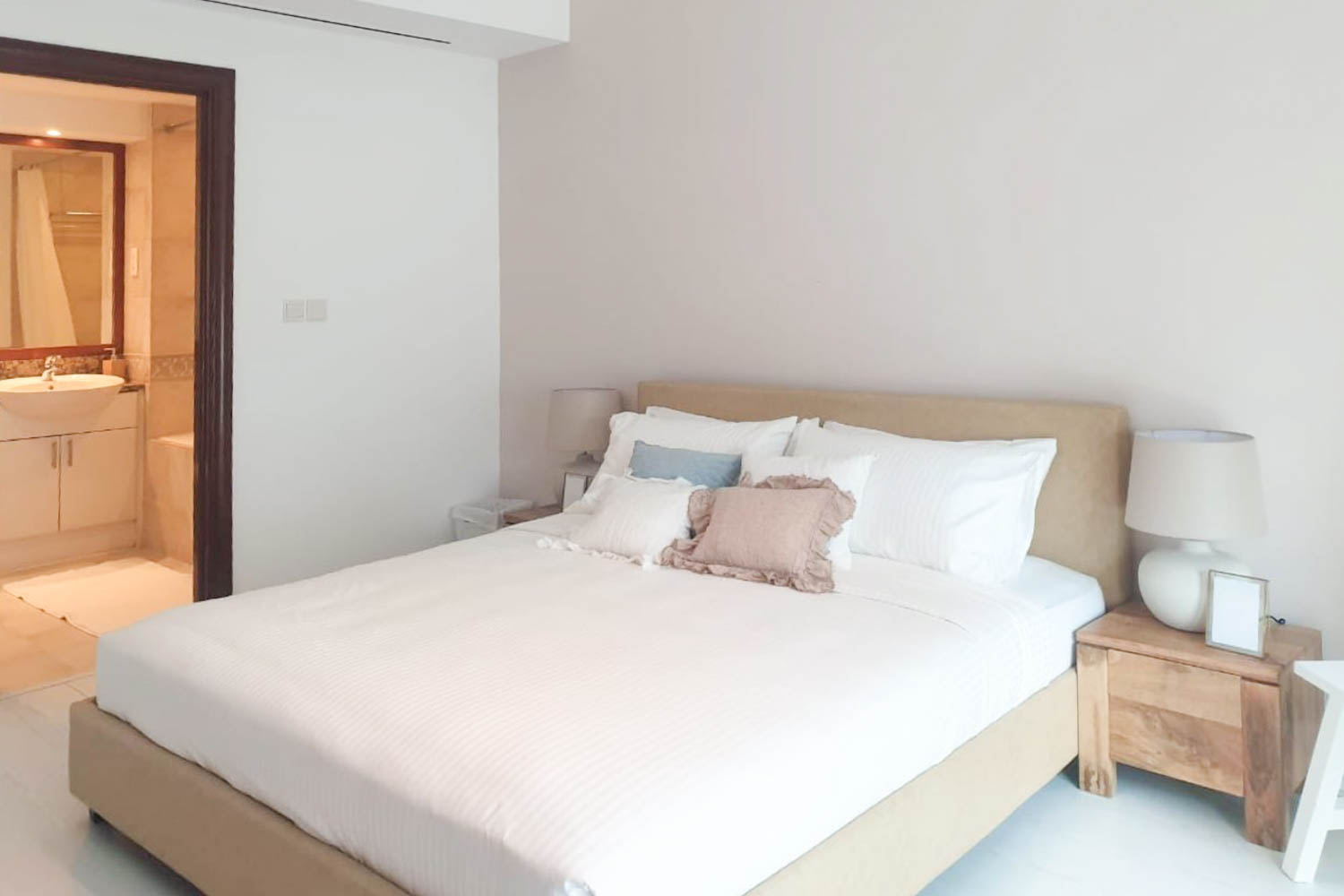 2 Bedrooms Apartment in Al Yass Tower