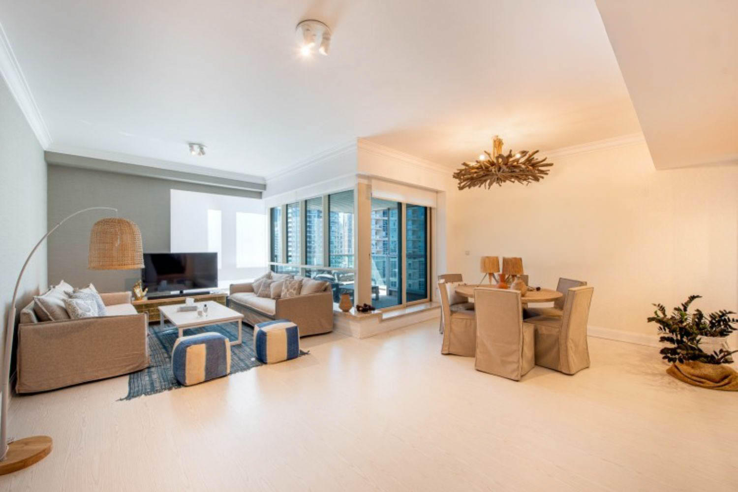 2 Bedrooms Apartment in Al Yass Tower