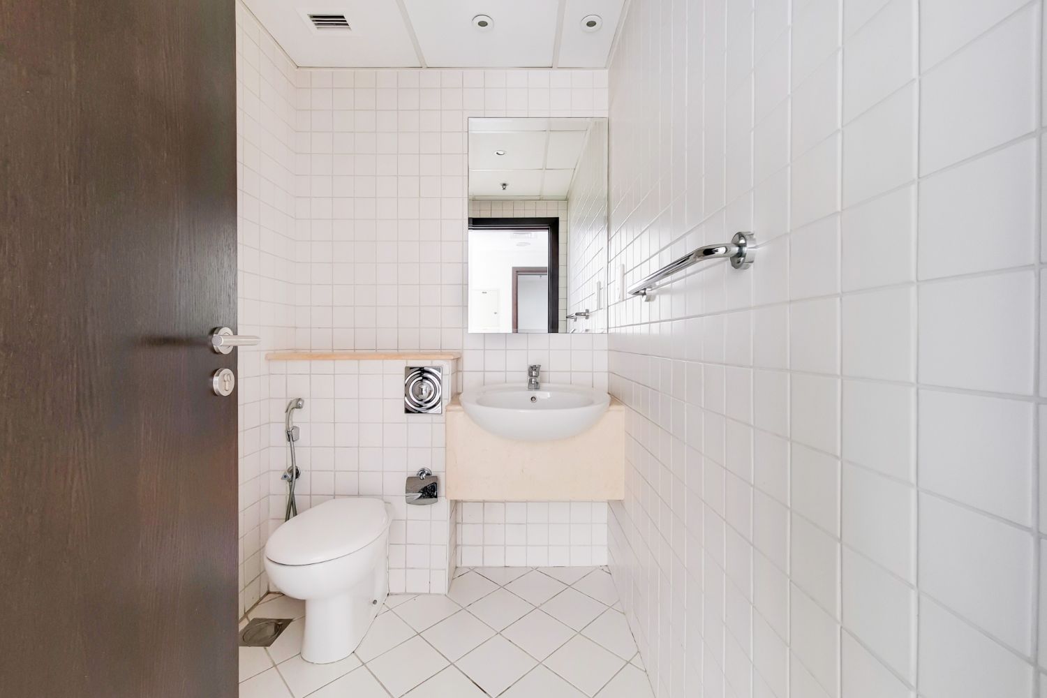 1 Bedroom Apartment in Marina Quays West