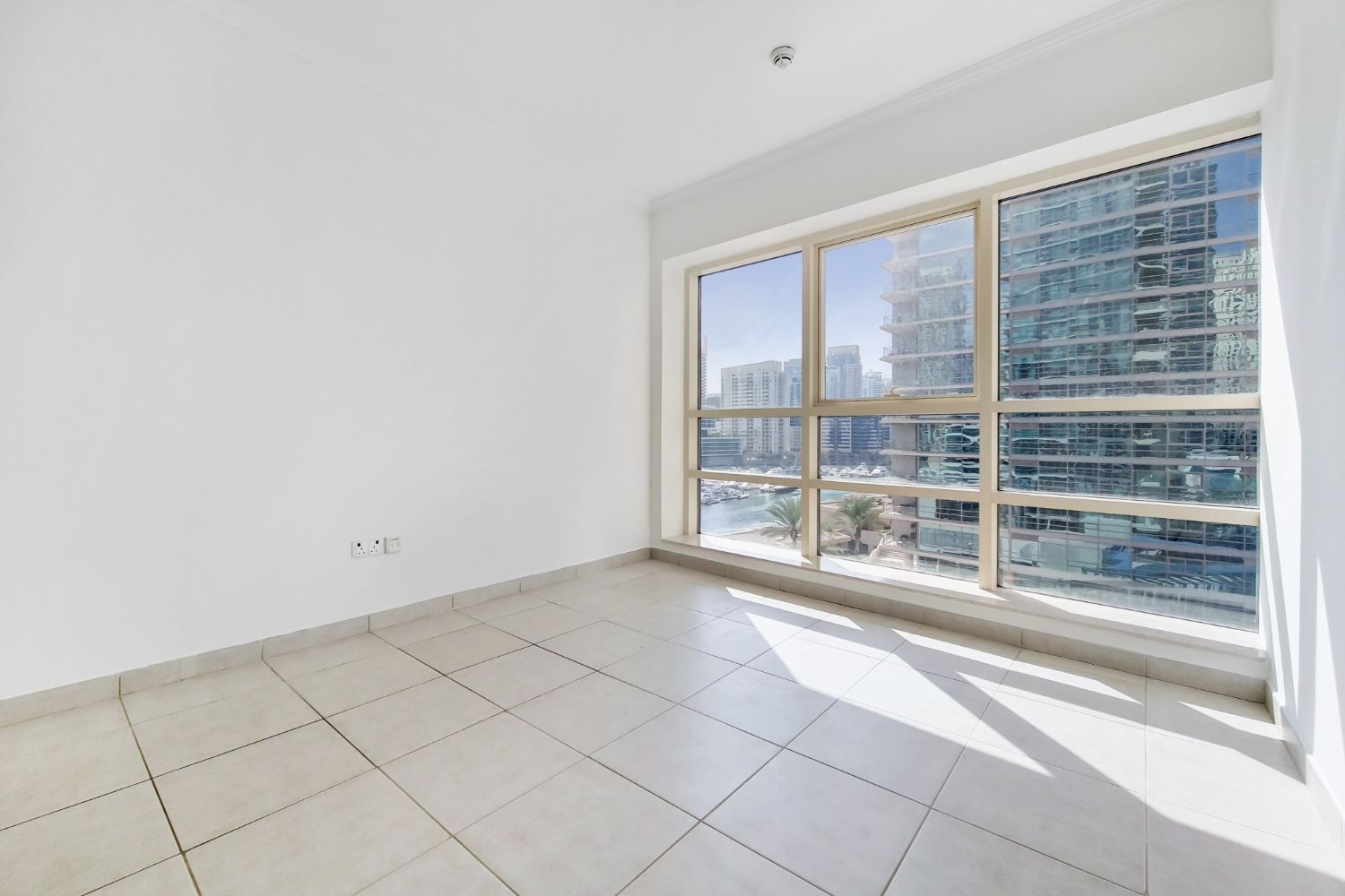 1 Bedroom Apartment in Marina Quays West