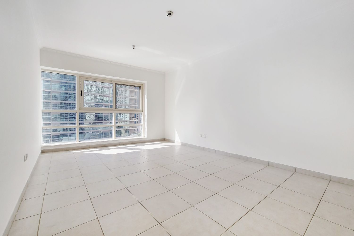 1 Bedroom Apartment in Marina Quays West