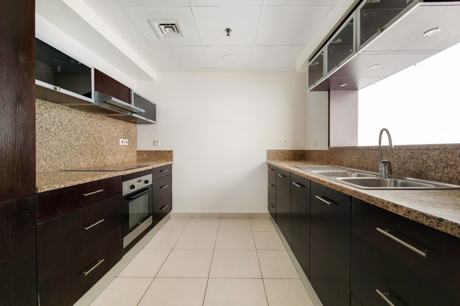 1 Bedroom Apartment in Marina Quays West