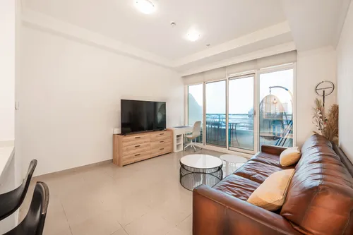 1 Bedroom Apartment in Marina Crown