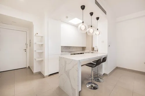 1 Bedroom Apartment in Marina Crown