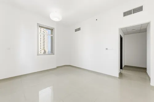 2 Bedrooms Apartment in Marina Wharf 1