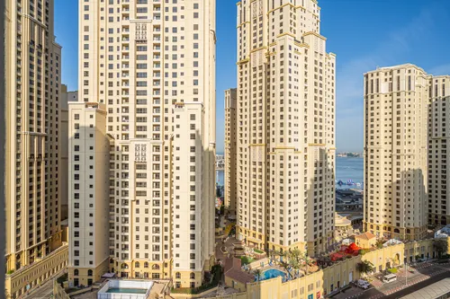 2 Bedrooms Apartment in Marina Wharf 1