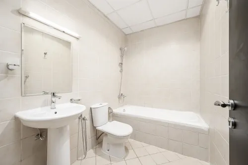 2 Bedrooms Apartment in Marina Wharf 1